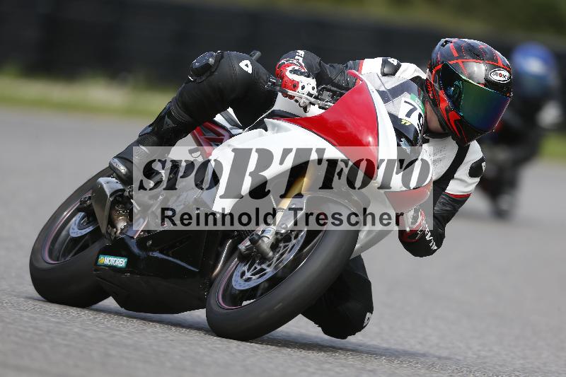 /53 16.09.2025 Track Day Domi Aegerter ADR/Gruppe gruen/79